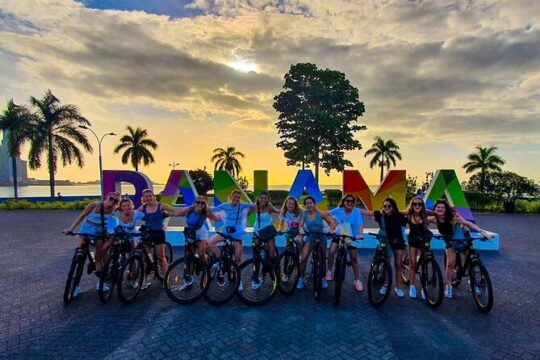 Valentine's Day in Panama City