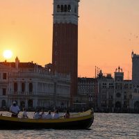 Romantic Tours
