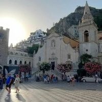 Layover Tours