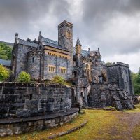 Bus & Minivan Tours
