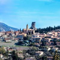 Bus & Minivan Tours