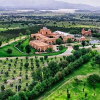 Wine Tasting & Winery Tours