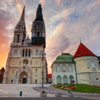 Bus & Minivan Tours