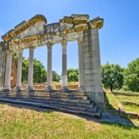 Holiday & Seasonal Tours