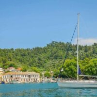 Holiday & Seasonal Tours