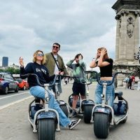 Vespa, Scooter & Moped Tours