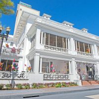 Weddings & Honeymoons