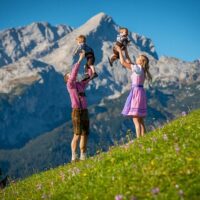 Holiday & Seasonal Tours