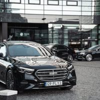 Airport & Ground Transfers