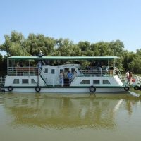 Catamaran Cruises