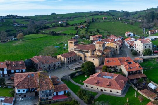 Easter in Santillana del Mar