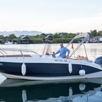Jet Boats & Speed Boats