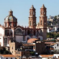 Bus & Minivan Tours