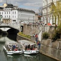 Hop-on Hop-off Tours