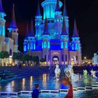 Weddings & Honeymoons